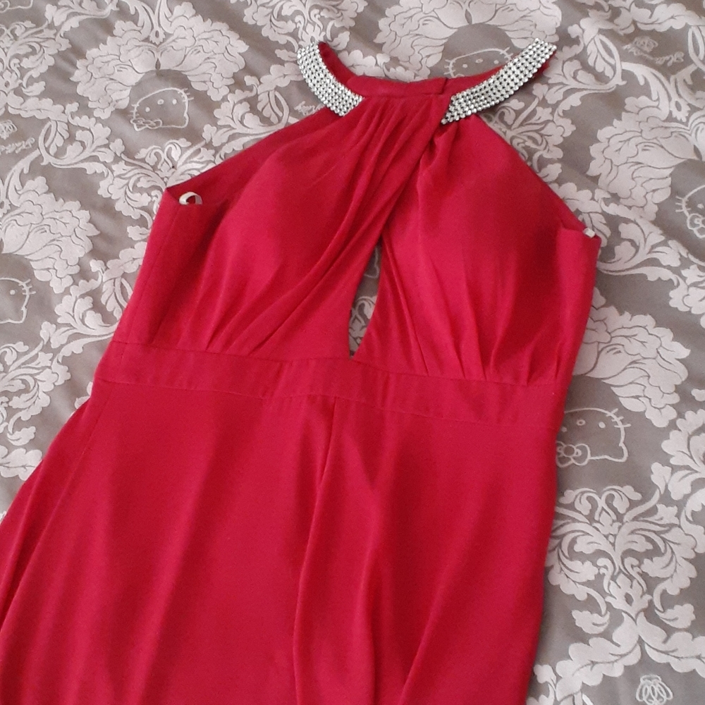 Red prom dress